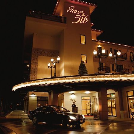 Inn At The 5Th Eugene Exterior photo