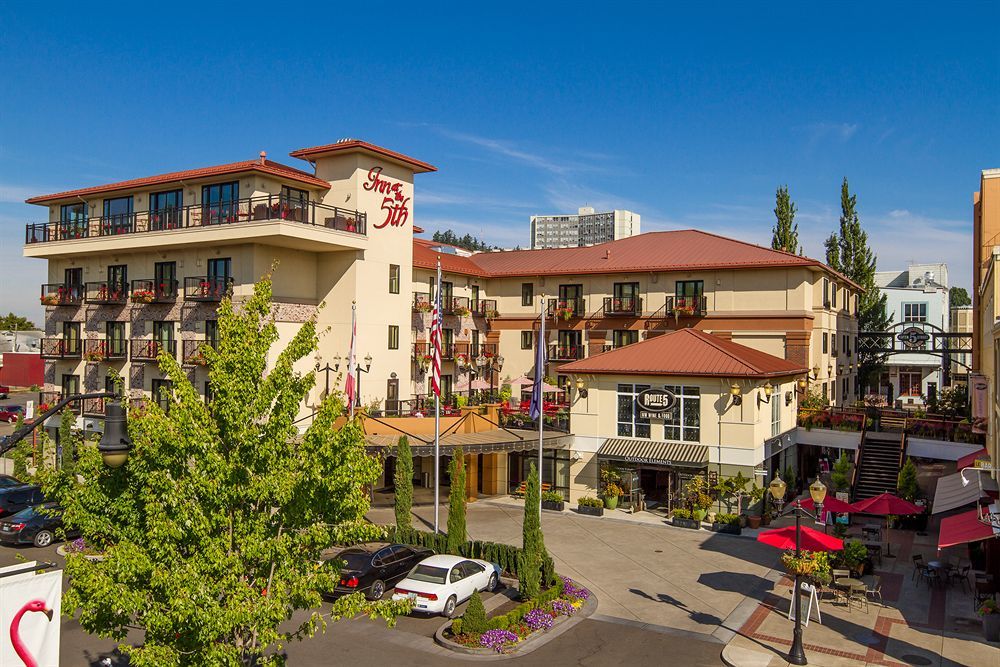 Inn At The 5Th Eugene Exterior photo